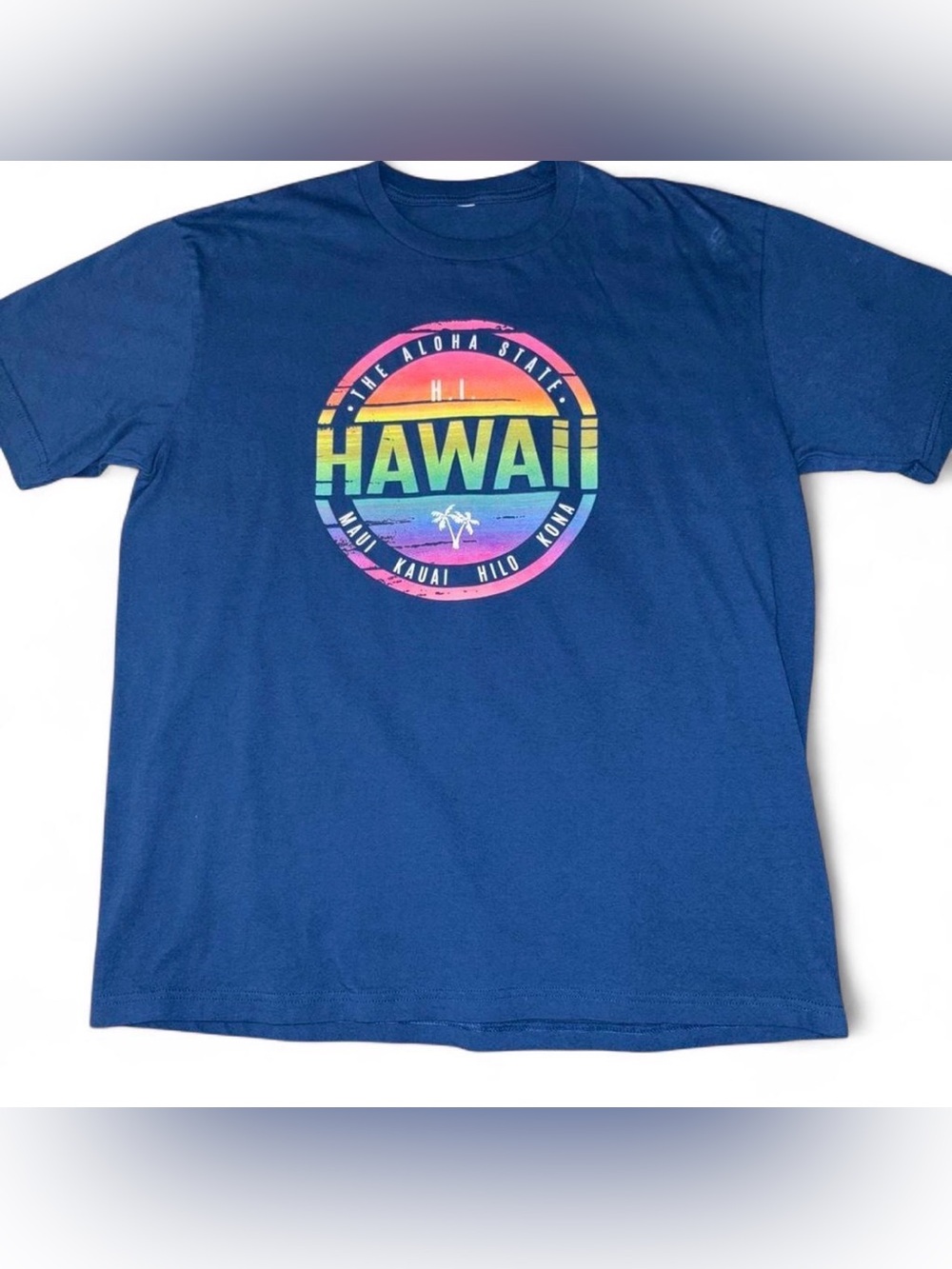 Source Unknown Navy Blue "Hawaii" Rainbow Graphic Tee